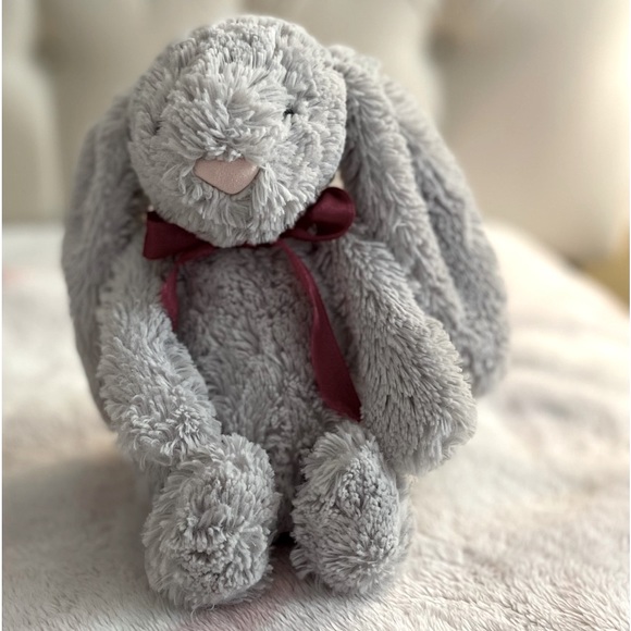 *RETIRED* Jellycat Medium Grey Gray Bashful Bunny Plushy Toy - Picture 6 of 8